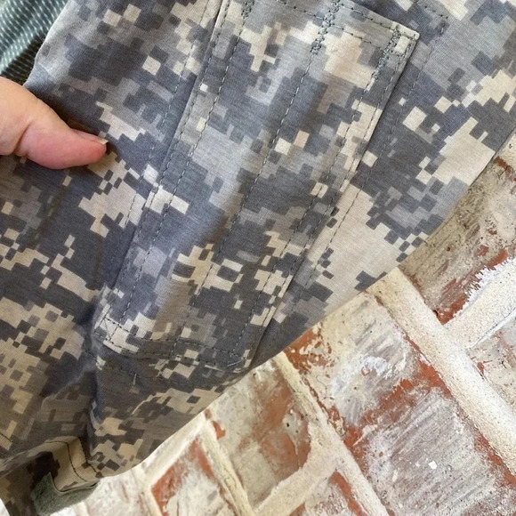 MASSIF US ARMY COMBAT SHIRT (ACS) FLAME RESISTANT ACU - Picture 4 of 12